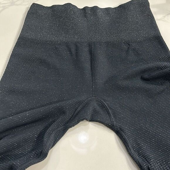 Athleta Glitter Leggings - S - EUC - Picture 7 of 8